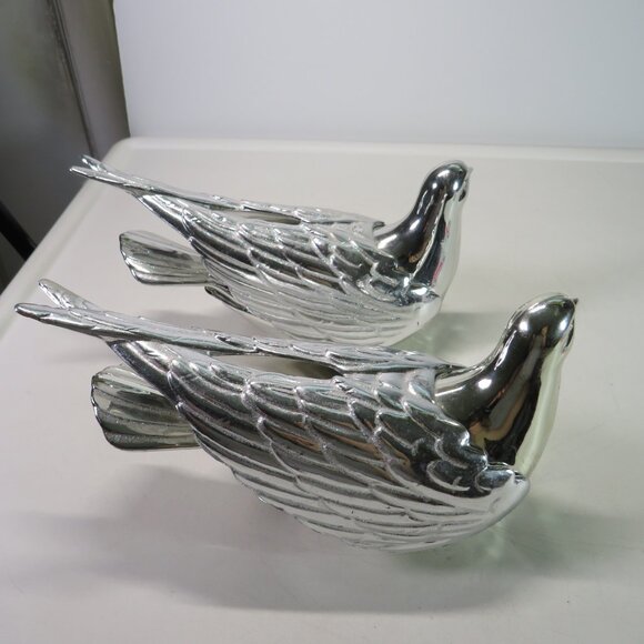Silver (2) Birds with mirror finish, iridescent glitter in embossed areas - Picture 4 of 12